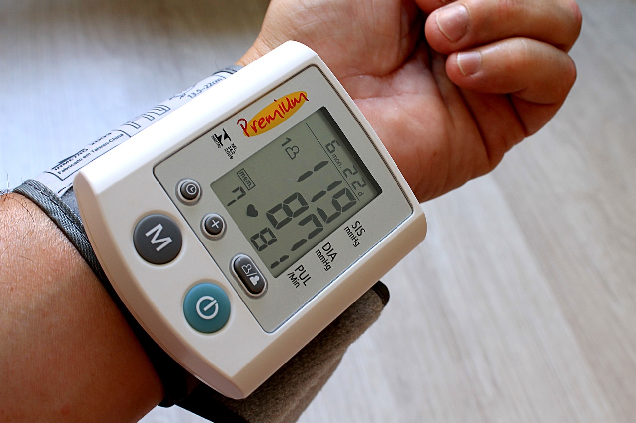 monitoring blood pressure